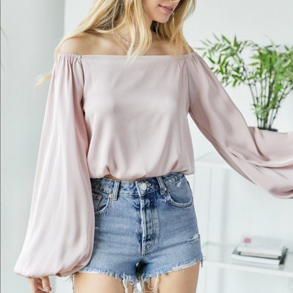 Bubble Sleeve Top